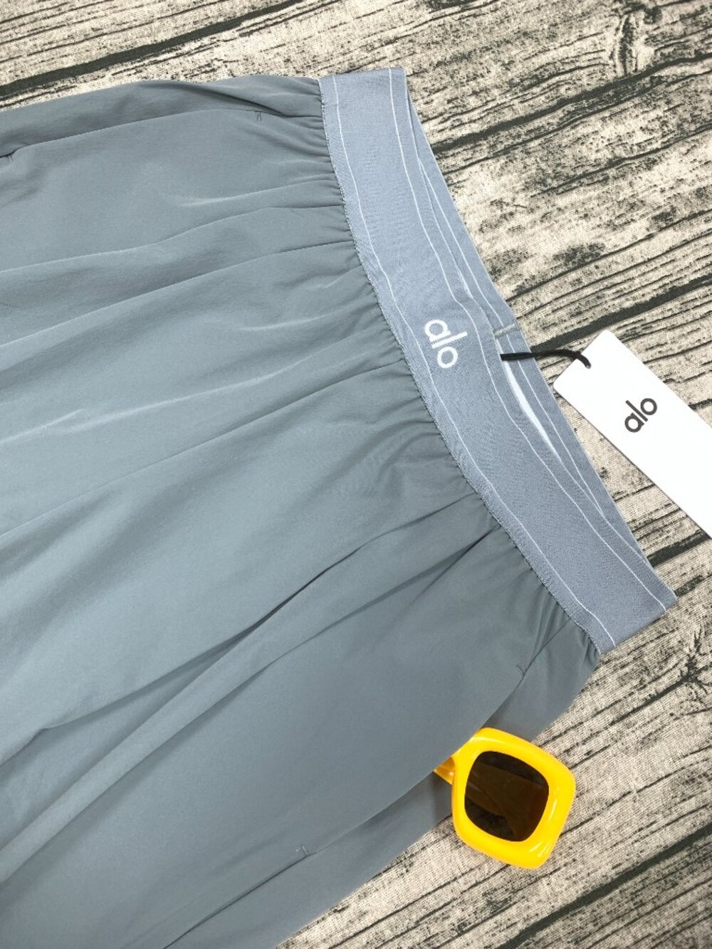 Brand New ALO Yoga Suit Up Trouser Steel Grey🐺30" Inseam Relaxed Fit - Picture 4 of 9